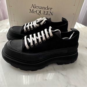Alexander McQueen / men’s size 42 / brand new
